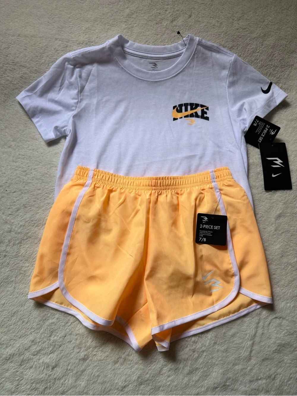 Nike Girls' Athletic Set